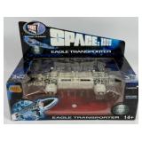 GERRY ANDERSON - SPACE 1999 EAGLE TRANSPORTER