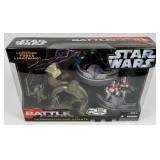 STAR WARS - HASBRO TOYS - SKIRMISH IN THE SENATE