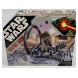 STAR WARS - HASBRO TOYS - HAILFIRE DROID