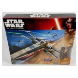 STAR WARS - HASBRO TOYS - RESISTANCE X-WING FIGHTE