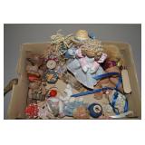 Shoebox Lot of JE Ceramic Vase, Ganz/Ty Bears+