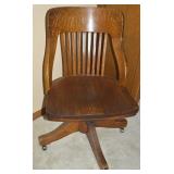 Antique Tiger Oak Swivel Office Desk Chair 31"t