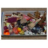 Small box of Miniatures / Dollhouse Pcs