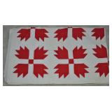 88.5 x 75 Red & White Bears Paw Block Pattern
