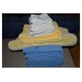 Bathroom Towels Lot w/ Rug