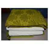 Vintage Bathroom Towels Lot