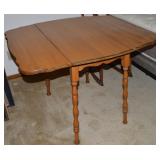 Antique Maple Drop Leaf Dining Table 30 x 35.5 x
