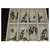 (10) Vintage Christmas Holly Pattern Glasses