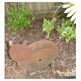 Handcrafted Metal Garden Art Cat 22w