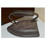 Antique Geneva Ill No 8 Cast Sad Iron
