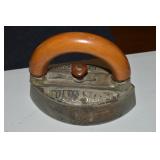 Antique Potts Size 3 Cast Iron & Wood Sad Iron