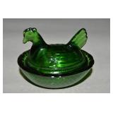 LE Smith Green Glass Salt Dip Hen on Nest 2.5'