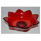 Vtg Fenton Amberina Glass Lotus Bowl 9" Diam