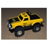 Vtg Schaper Stomper Toyota SR5 4x4 Yellow Truck