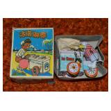 Vtg Tin Litho Toy Clockwork Ice Cream Vendor 3.75"