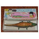 Vtg Beijing Toy Co Tin Litho Inertia Crocodile 9"