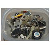 Small Collection of Keys w/ Automotive +