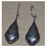 Vtg Siam Sterling Silver Hollowed Drop Earrings