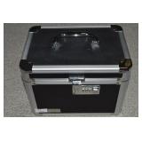 Vaultz 10 x 7 x 7.5 Locking (w/Combo) Case
