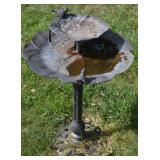 Metal 2 Tier Lilypad & Birds Motif Bird Bath 30t