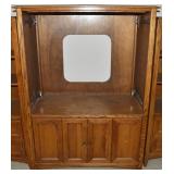 Thornwood Furniture Oak AV Center Cabinet w.