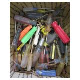 Misc Screw Drivers - Rusty Misc Screw Drivers - Rusty