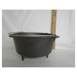 10' Cast Iron Pot