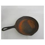 Cast Iron Skillet 9'