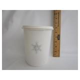 Vintage Tupperware Container 6'R