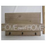 Home Decor Pocket Shelf Coat/Hat Hanger
