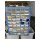 Plastic And Metal Hardware Keeper