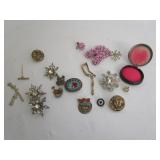 Costume Jewlery W/Compact
