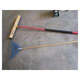 Rake W/Push Broom