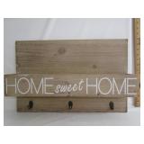 Home Decor Pocket Shelf Coat/Hat Hanger