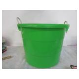 18 Gal Round Tub