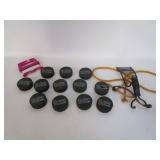 Hockey Pucks,Sling Shot