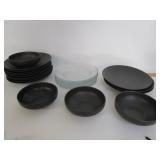 Furio Stoneware Plates W/Glass Plates