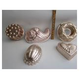 Vintage Farm House Kitchen Molds Vintage Farm House Kitchen Molds