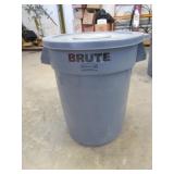 32 Gal Brute Garbage Can 32 Gal Brute Garbage Can