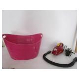 Tub W/Dirt Devil Handvac Tub W/Dirt Devil Handvac