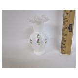 Fenton Viloets In The Snow Vase Fenton Viloets In The Snow Vase
