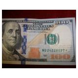 $100 Star Note 2013 Ser# MB24228097* CRISP $100 Star Note 2013 Ser# MB24228097* CRISP