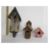 Wood Bird House W/Brurlap Bird Hs Wood Bird House W/Brurlap Bird Hs