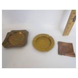 Vintage Metal Ashtray Vintage Metal Ashtray