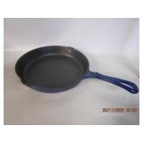 Cast Iron Enamel Skillet 10' Cast Iron Enamel Skillet 10'