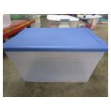 56 Qt Tote W/Lid