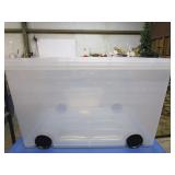Tote W/Wheels