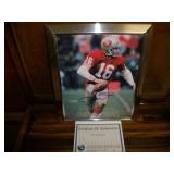 Joe Montana Signed 8x10 w/Cert Damaged Frame