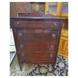 Antique Dresser 30'Wx17'Dx4Ft T,Mahogany?