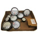 Airway Pressure Gages